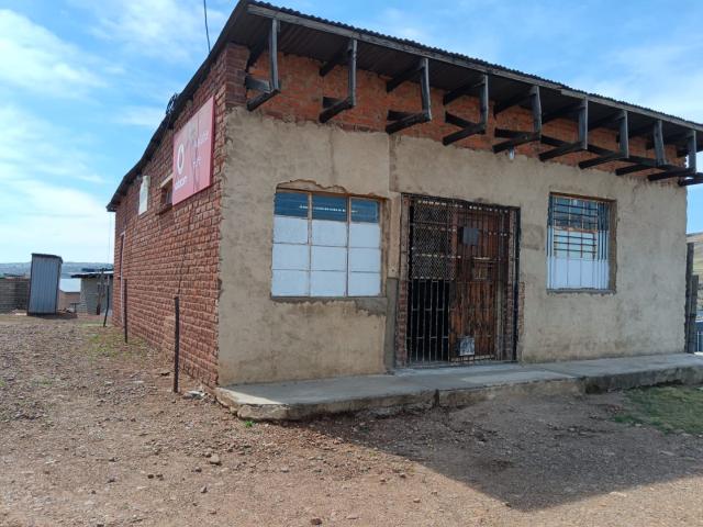 Commercial Property in Phuthaditjhaba Rural To Rent
