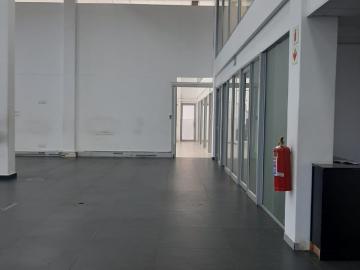 Commercial Property in Pinetown Central To Rent