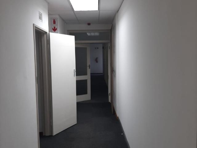 Commercial Property in Pinetown Central To Rent