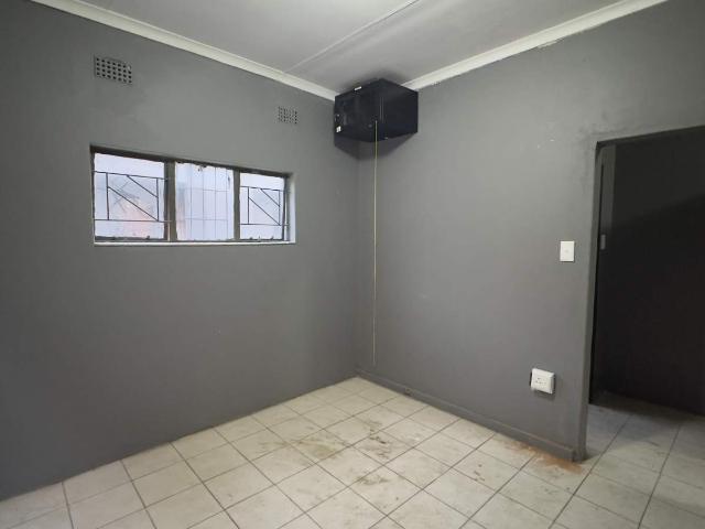 Commercial Property in Polokwane Central To Rent