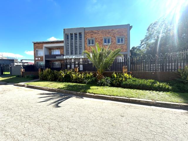 Commercial Property in Primrose For Sale