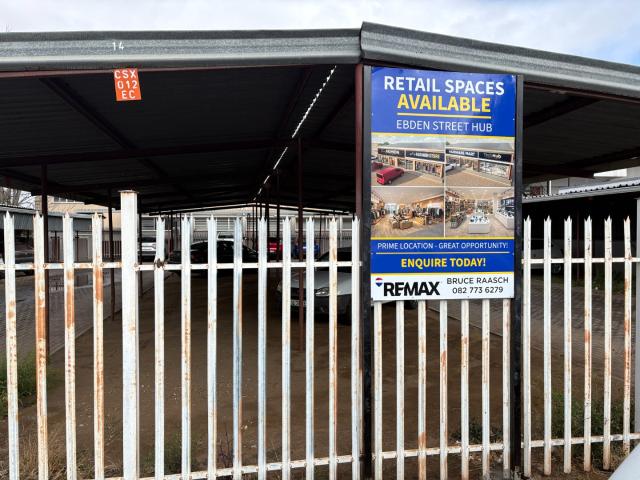 Commercial Property in Queenstown Central To Rent