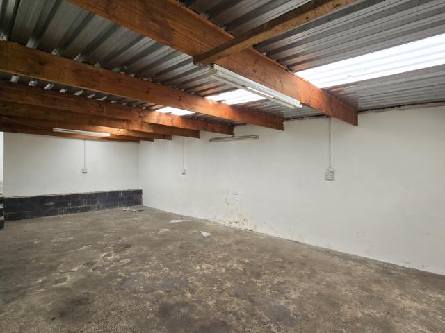 Commercial Property in Quigney For Sale