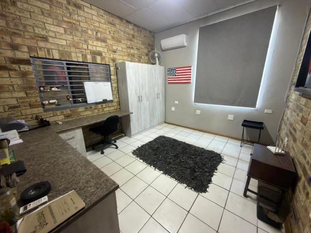 Commercial Property in Stilfontein For Sale
