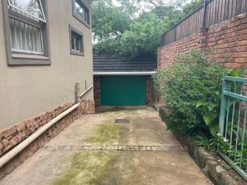 Commercial Property in Silverton To Rent