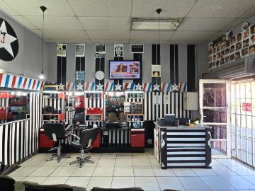 Commercial Property in Southernwood For Sale