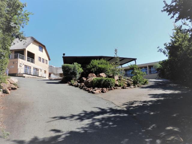 Commercial Property in Vaal Marina For Sale