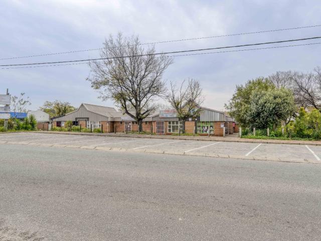 Commercial Property in Valhalla For Sale