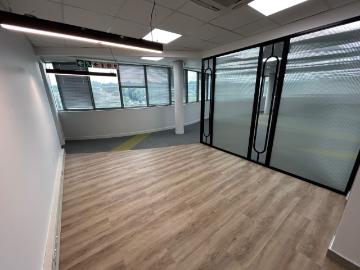 Commercial Property in Waverley To Rent