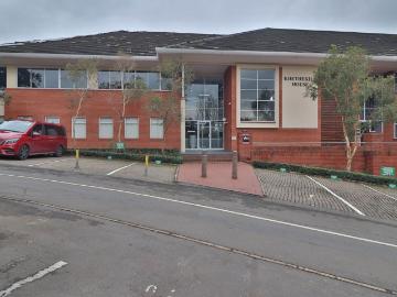 Commercial Property in Wembley To Rent