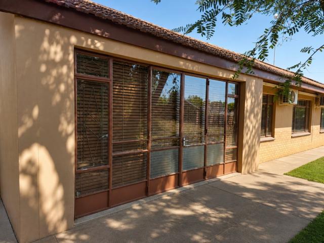 Commercial Property in Wilkoppies For Sale