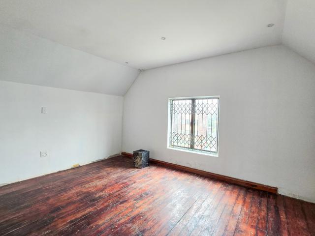 Commercial Property in Windermere For Sale