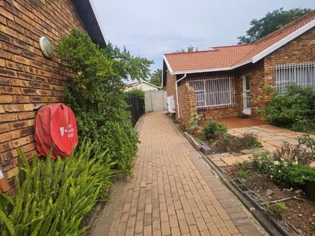 Commercial Property in Witfield For Sale
