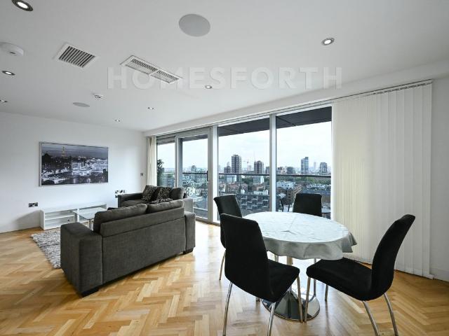 Commercial Road, Aldgate East E1, 2 bed penthouse to rent, £3,500 pcm | PrimeLocation