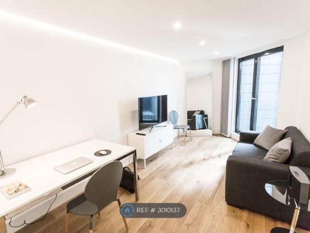 Commercial Road, London E1, 1 bed flat to rent, £2,100 pcm | PrimeLocation