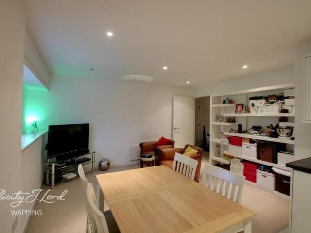 Commercial Road, London 1 bed apartment to rent £1,700 pcm £392 pw