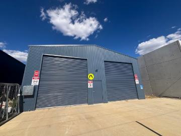 Commercial Shed for Lease 300sqm