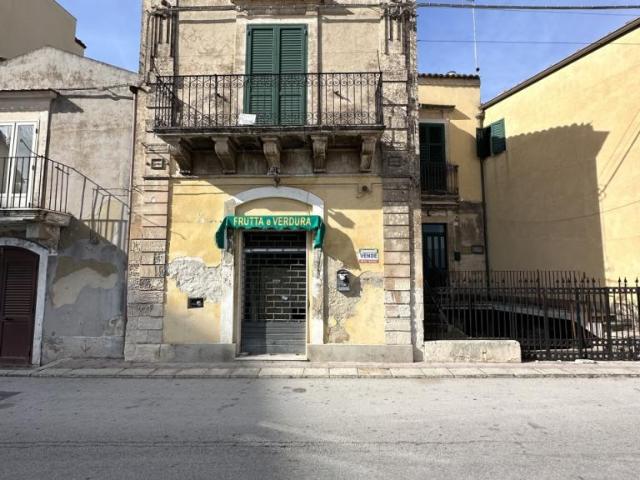 COMMERCIALE Corso Vittorio Emanuele 27 339 bilocale 50mq