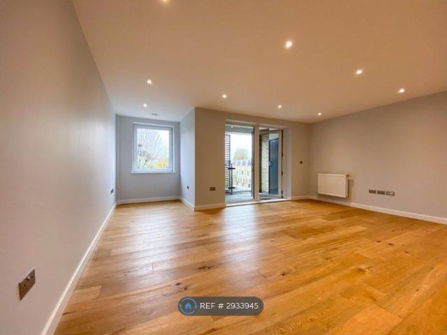 Commerell Street, London SE10, 2 bed flat to rent, £2,300 pcm | PrimeLocation