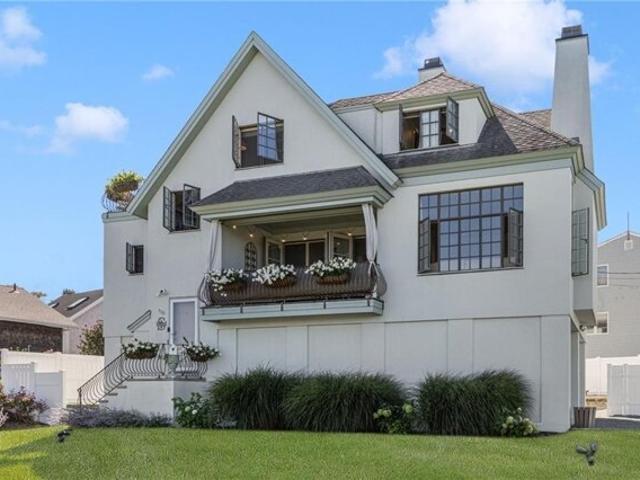 Common Fence Blvd, Portsmouth, Home For Sale