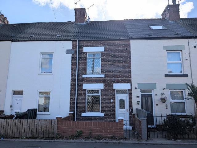 Common Ing Lane, Ryhill, Wakefield, West Yorkshire WF4, 2 bed terraced house to rent, £800 pcm | PrimeLocation