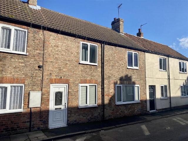 Common Piece, Swinefleet, Goole 3 bed cottage to rent £795 pcm £183 pw