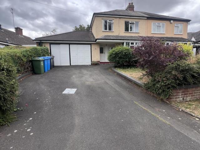 Common Road, Wombourne WV5 1 bed flat to rent £600 pcm £138 pw
