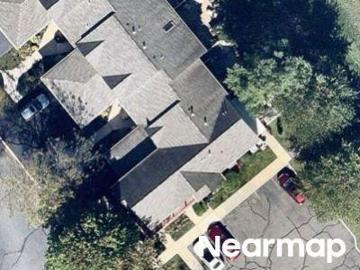 Commodore Cir # 1403