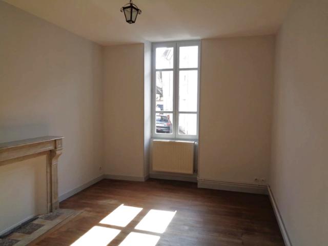 COMMUNE DE BOURBON LANCY