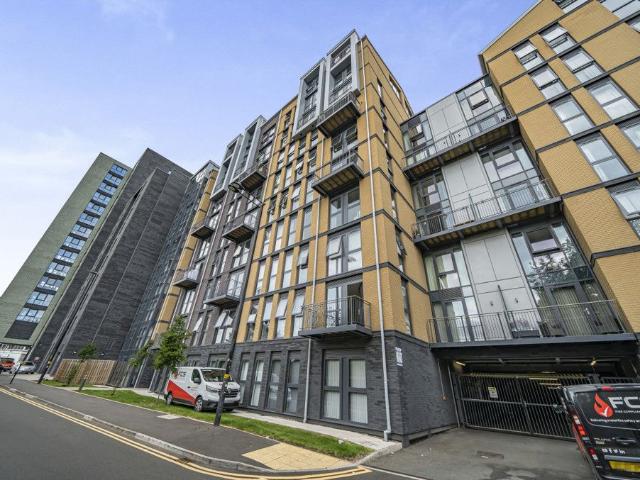 Communication Row, Birmingham B15, 1 bed flat to rent, £1,000 pcm | PrimeLocation