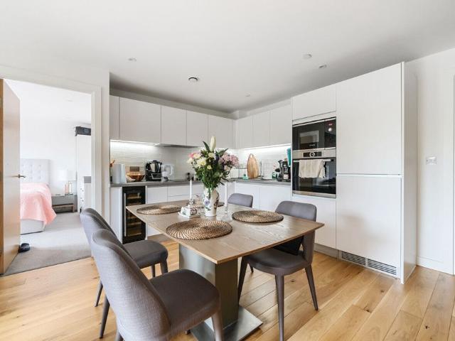 Communication Row, Birmingham B15, 2 bed flat to rent, £1,250 pcm | PrimeLocation