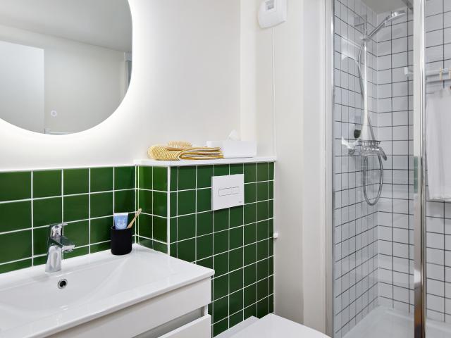 Community Living and Premium Accommodations: Where Comfort Meets Socializing