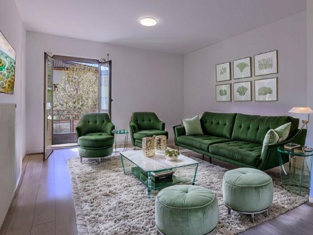 COMODO 3.5 LOCALI CON BALCONE IN ZONA STRATEGICA A LUGANO