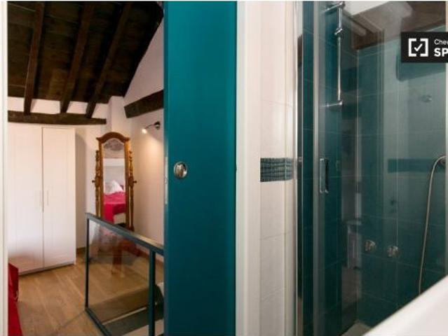 Cómoda casa de 2 dormitorios en alquiler cerca de Palacio de Dar al Horra en Albaicín