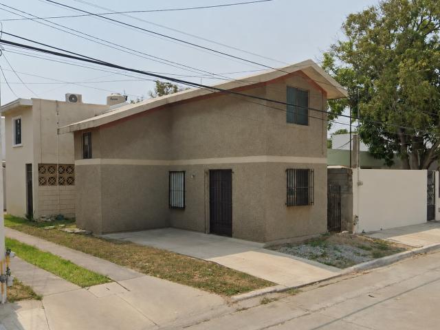 Comoda Casa en Renta en la Col. Ampliación Unidad Nacional