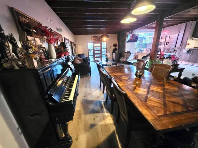 Cómoda casa en sector Las Gaviotas | 5 dormitorios por 250000. 00 en Valdivia