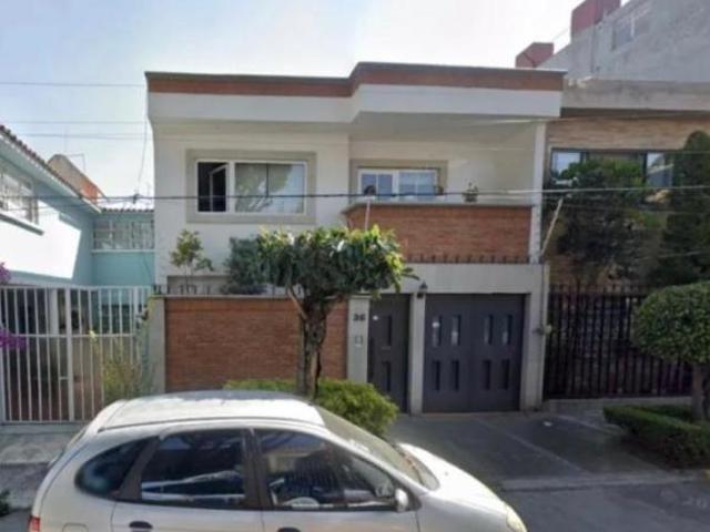 Cómoda Casa Letran Valle!