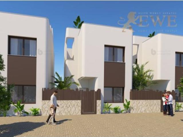 Cómoda villa a 800 m de la playa en Mil Palmeras