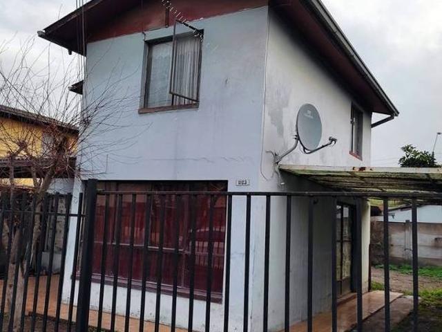 Cómoda y amplia casa 3 D 2 B