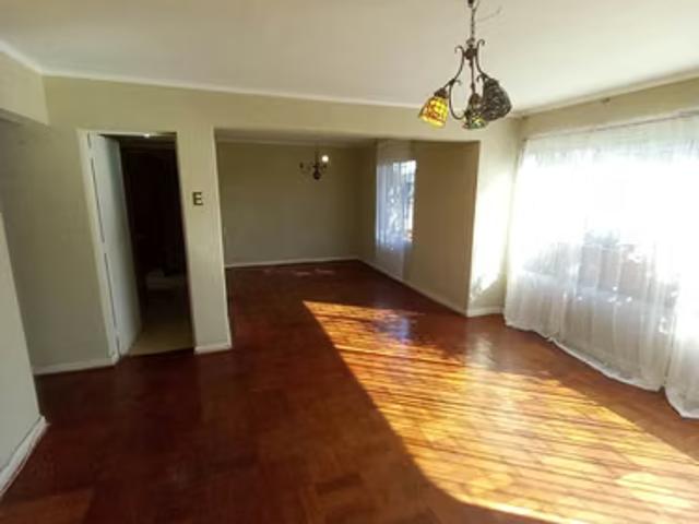 Cómoda y Solida Casa en Aliro Barahona Sector Avenida España | 3 dormitorios por 7500.00 en Curicó