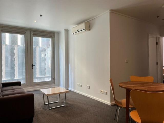 Compact Apartment at Katz Apartment