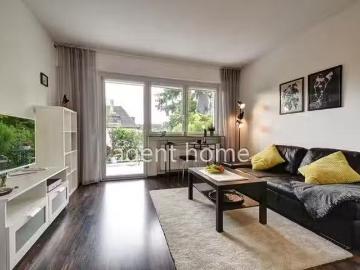 COMPACT LIVING