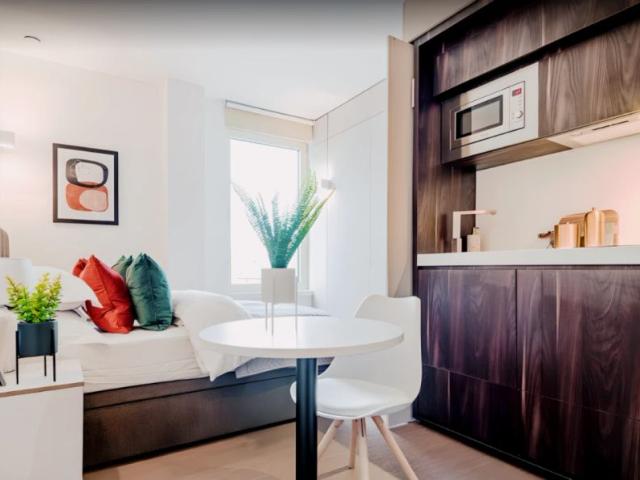 Compact Studio
