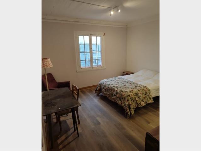 Comparto casa en San Juan de Dios
