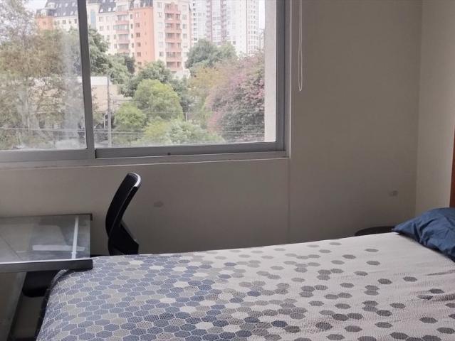 Comparto en Departamento 1 pieza amoblaba cama 2 plaza
