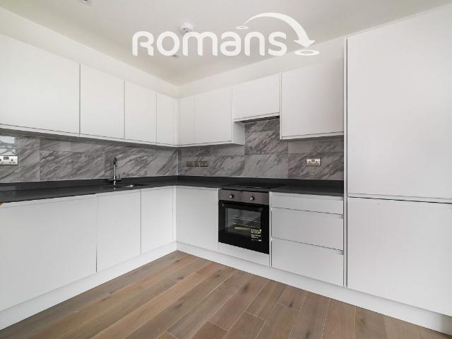 Compass Court, The Boulevard, Cain Road RG12, 1 bed flat to rent, £1,200 pcm | PrimeLocation