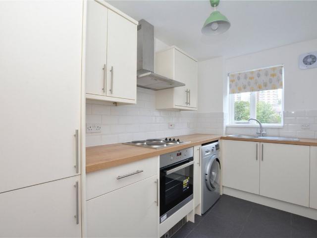 Compass House, Armoury Road, London SE8, 1 bed flat to rent, £1,500 pcm | PrimeLocation