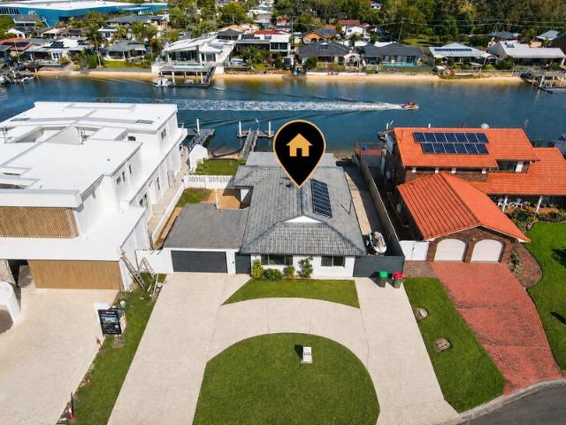 Compelling Opportunity to Secure Prime Canal Frontage