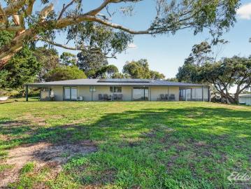 Compelling Lifestyle Panoramic Views