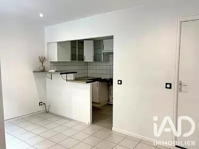 Compiègne 60200 Location appartement 2 pièces t2 au dernier étage